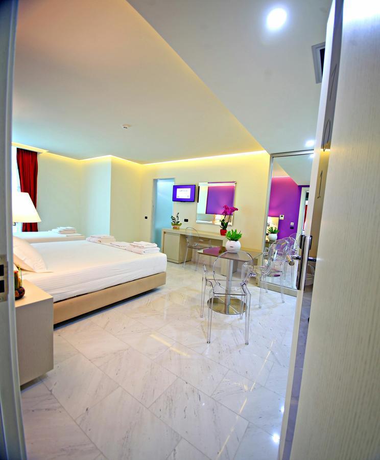 Vlorë Hotel Palace מראה חיצוני תמונה