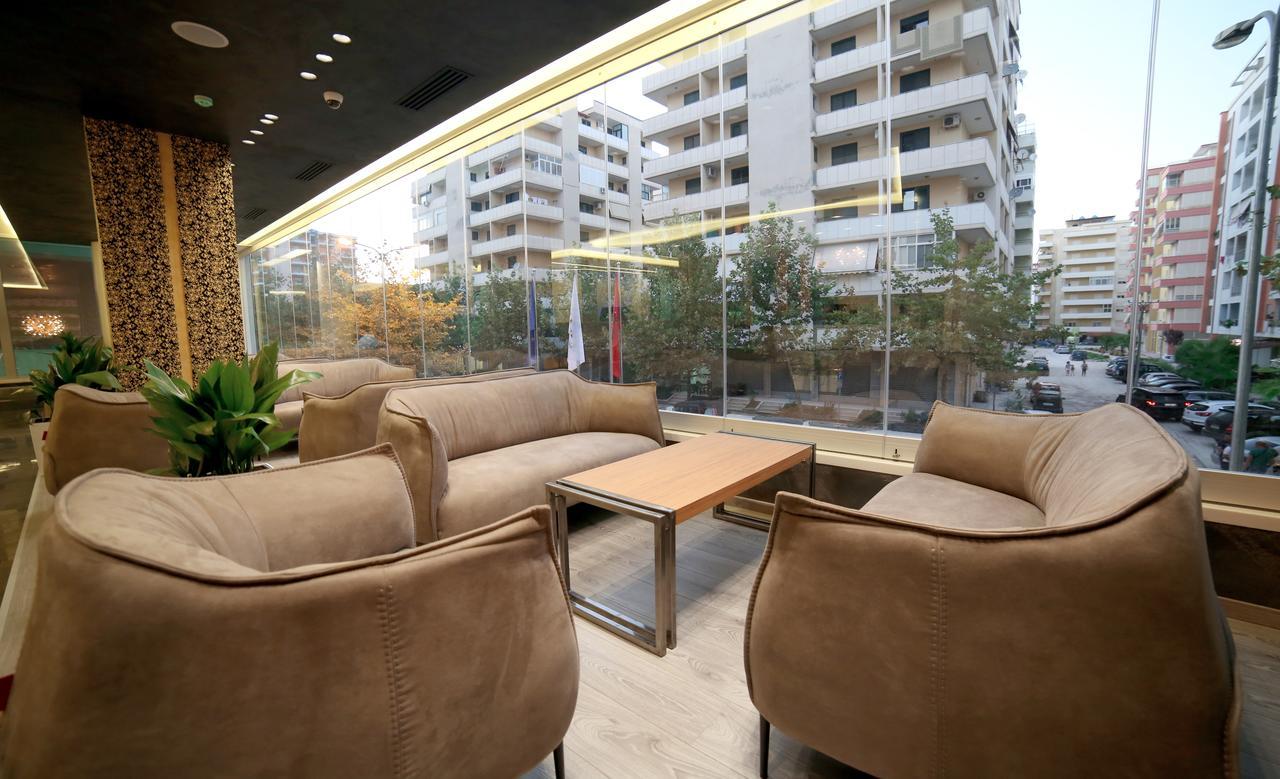 Vlorë Hotel Palace מראה חיצוני תמונה